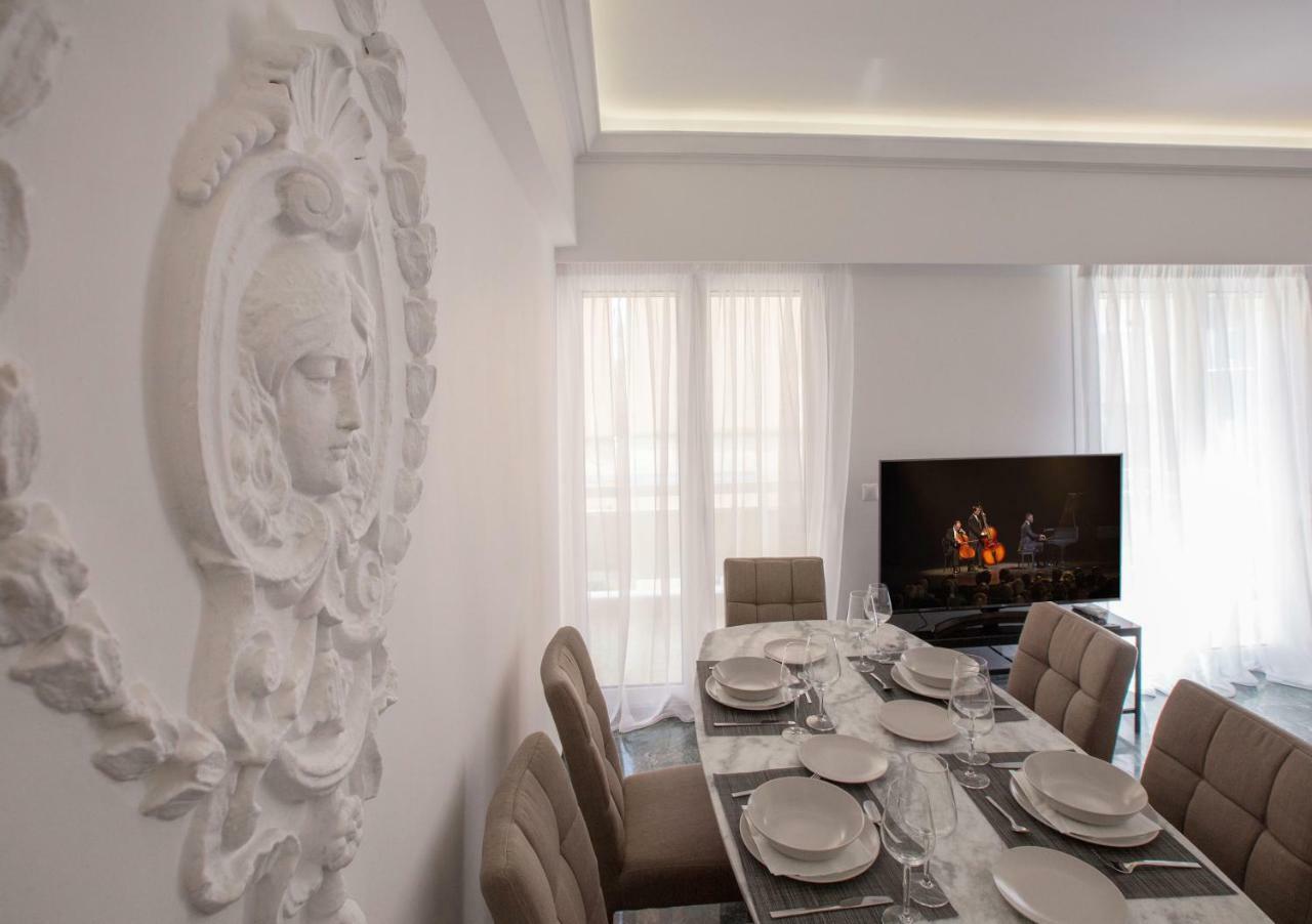 Roomy And Comfortable Apartment Near Acropolis By Ghh 아테네 외부 사진